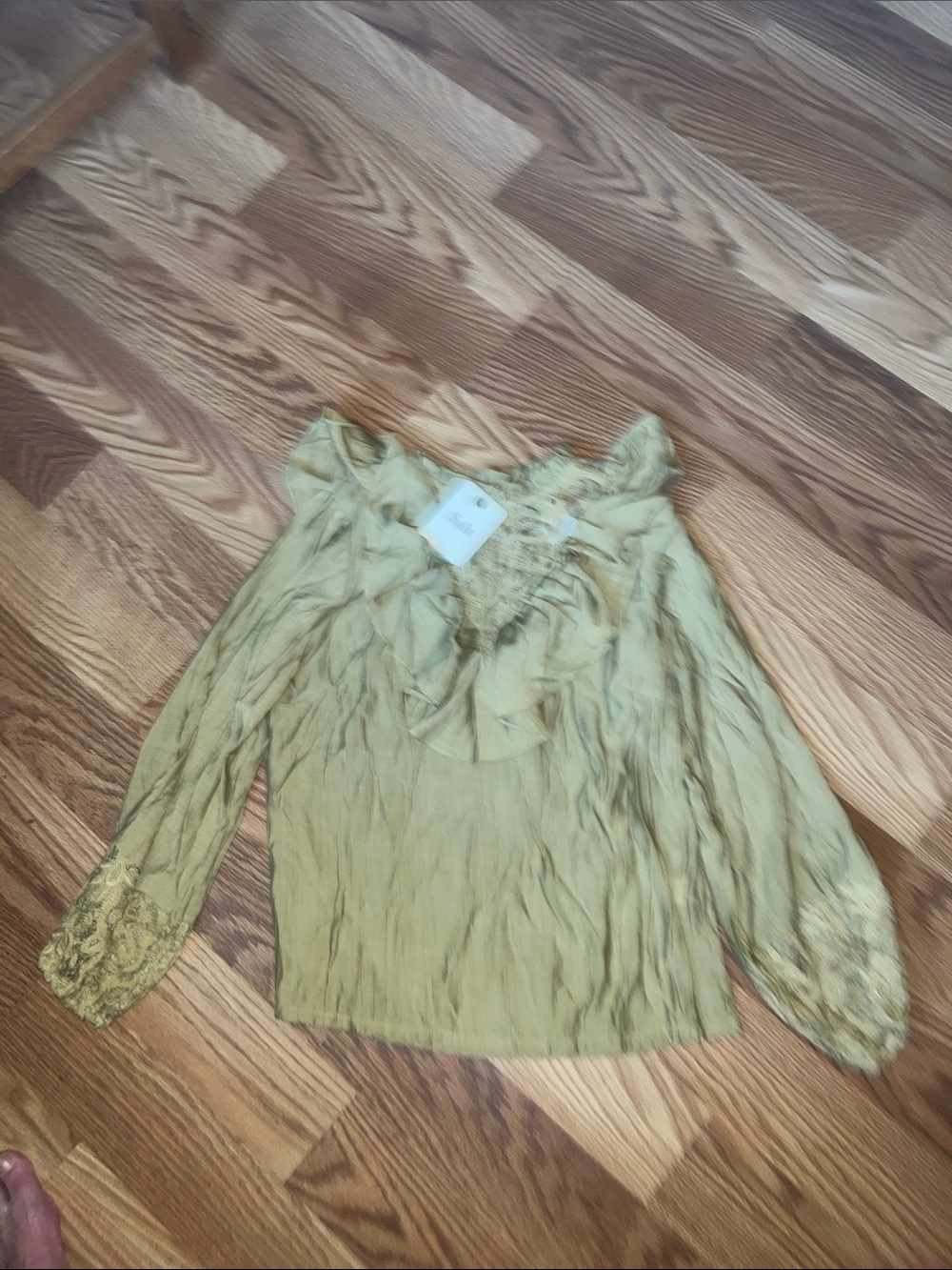 Windsor Sage Green Lace Ruffle Blouse
Salt size small